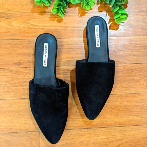 Chelsea & Violet Shoes - Chelsea & Violet mule slides 7.5